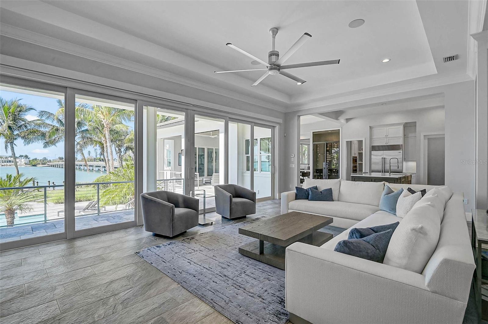 Image 9 of 90 For 101 Seagull Lane