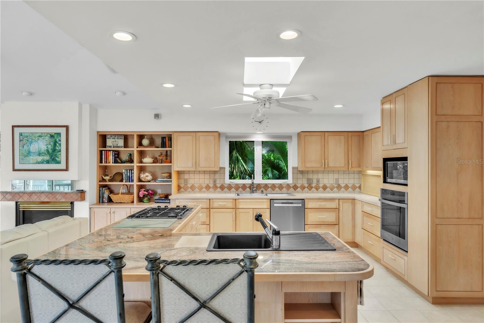 Image 20 of 53 For 103 Sunset Lane