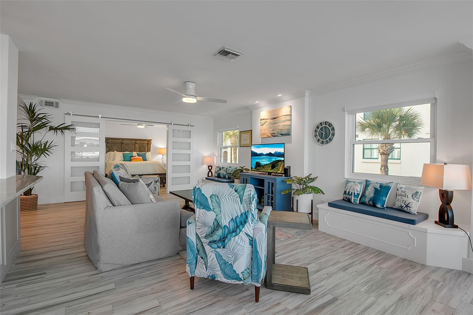 Image 30 of 55 For 226 Golden Gate Point 21