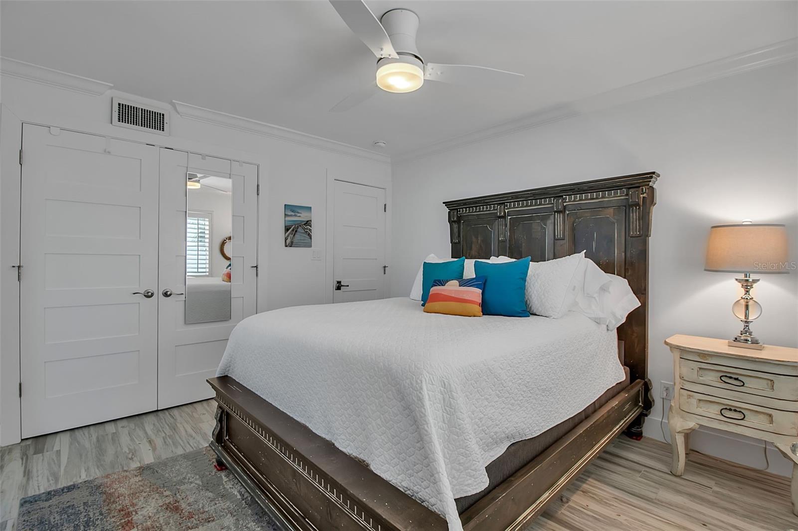 Image 35 of 55 For 226 Golden Gate Point 21