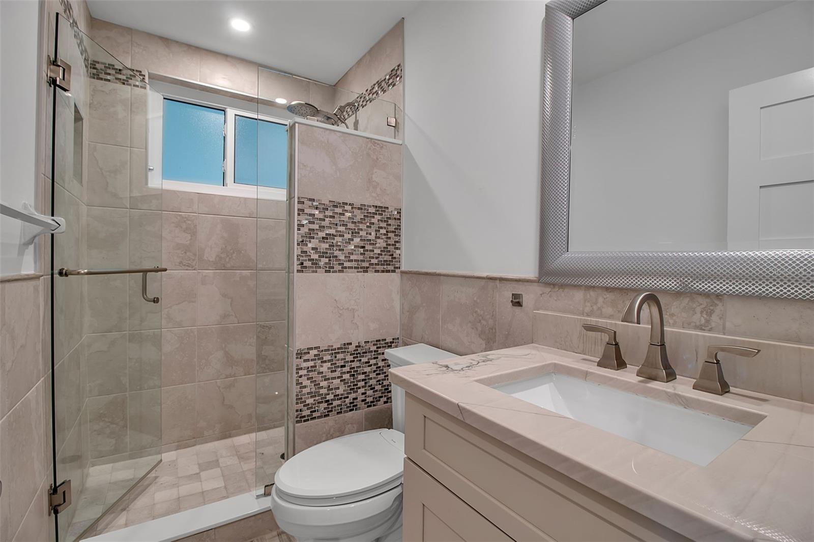 Image 39 of 55 For 226 Golden Gate Point 21