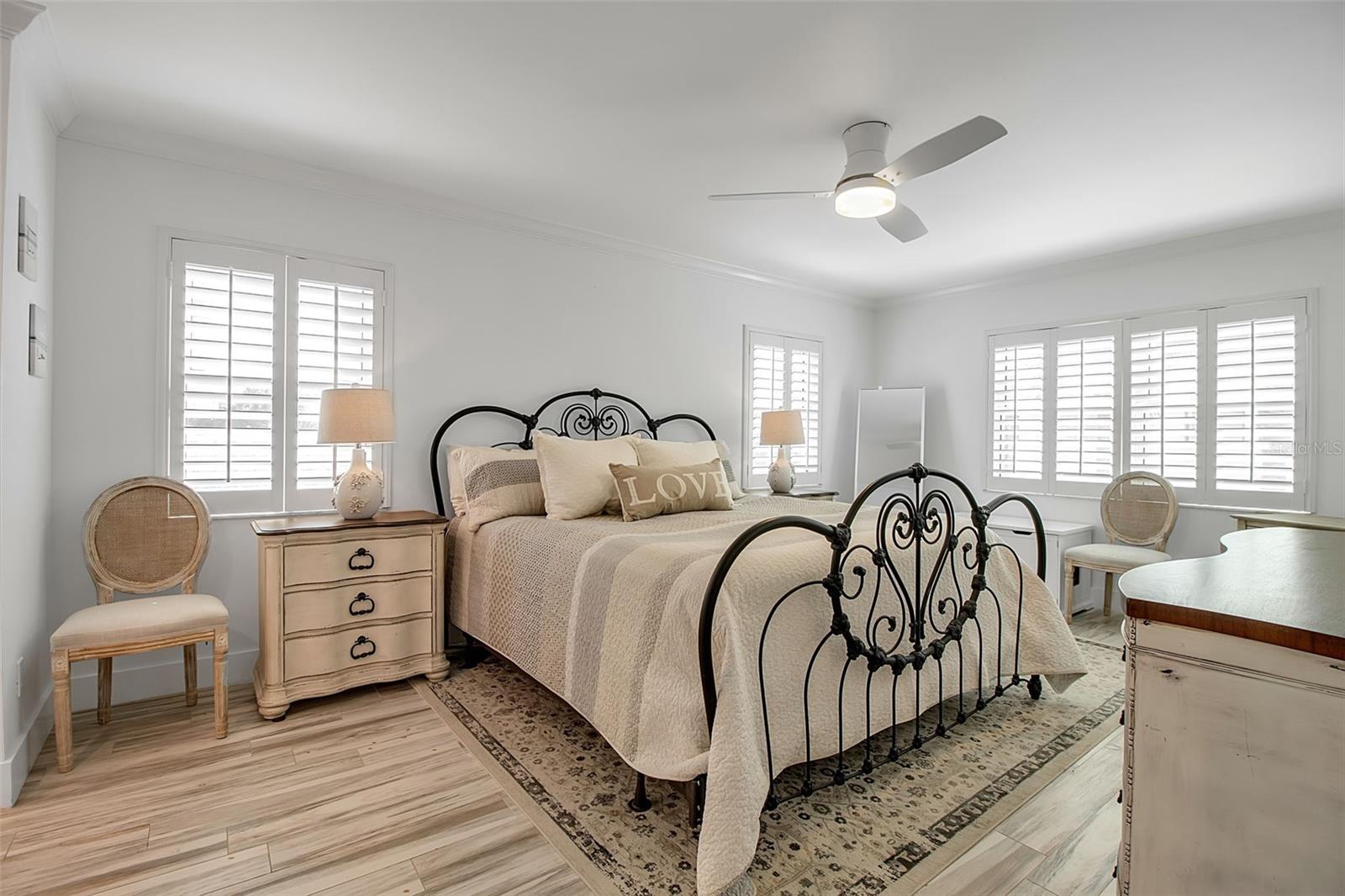 Image 41 of 55 For 226 Golden Gate Point 21