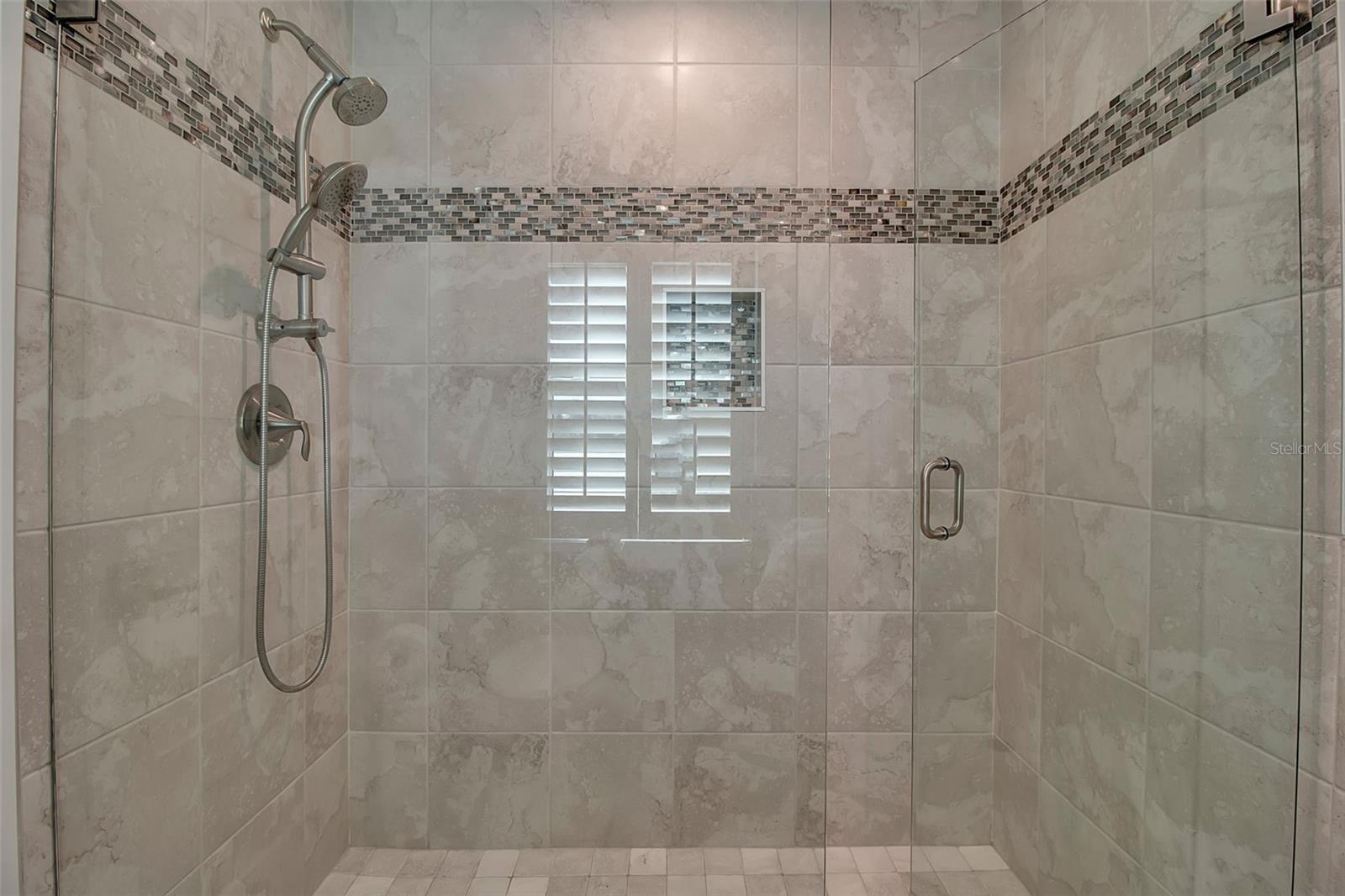 Image 45 of 55 For 226 Golden Gate Point 21