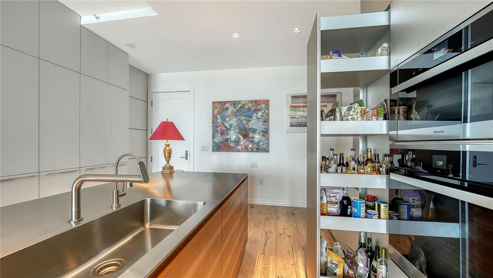 Image 10 of 55 For 111 Pineapple Avenue 1103