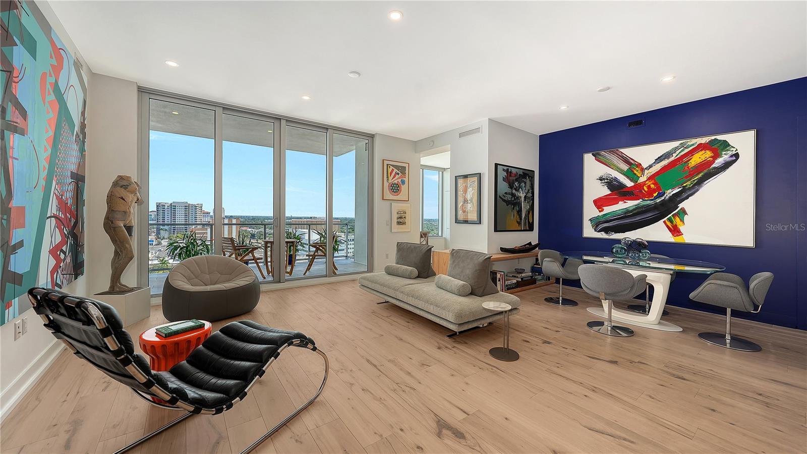 Image 19 of 55 For 111 Pineapple Avenue 1103