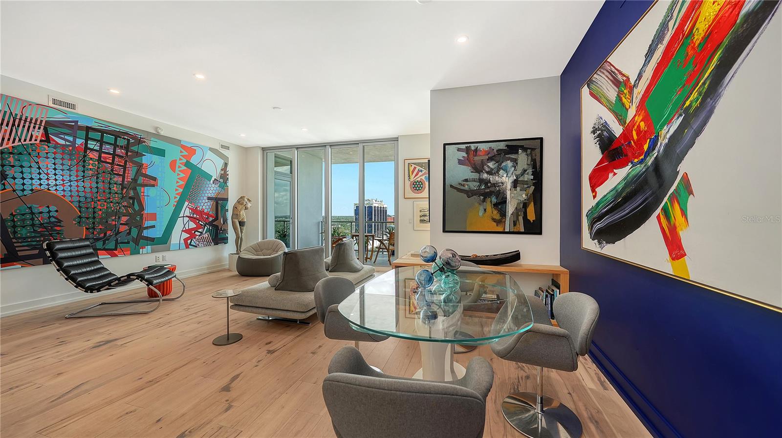 Image 20 of 55 For 111 Pineapple Avenue 1103