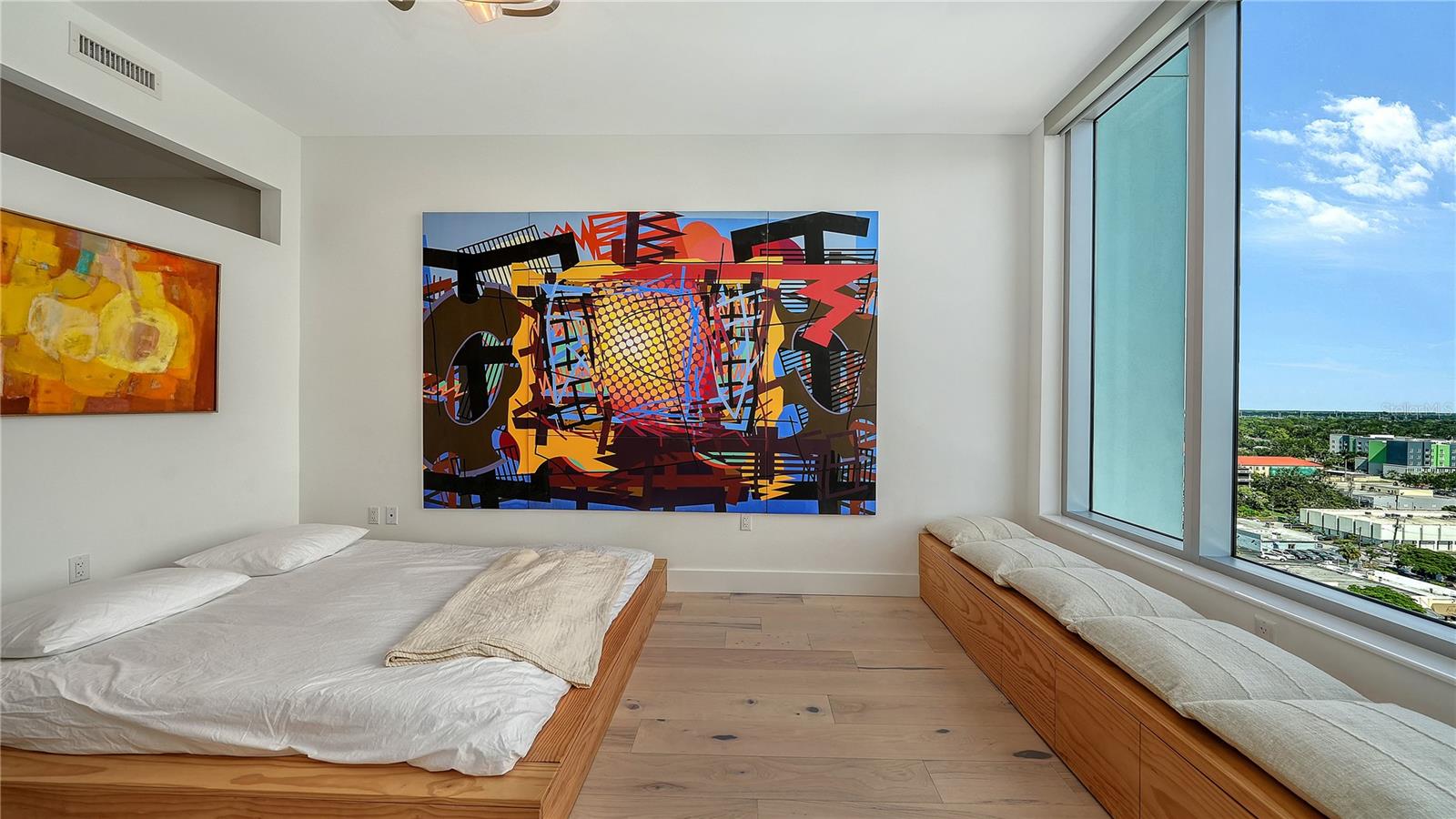 Image 28 of 55 For 111 Pineapple Avenue 1103