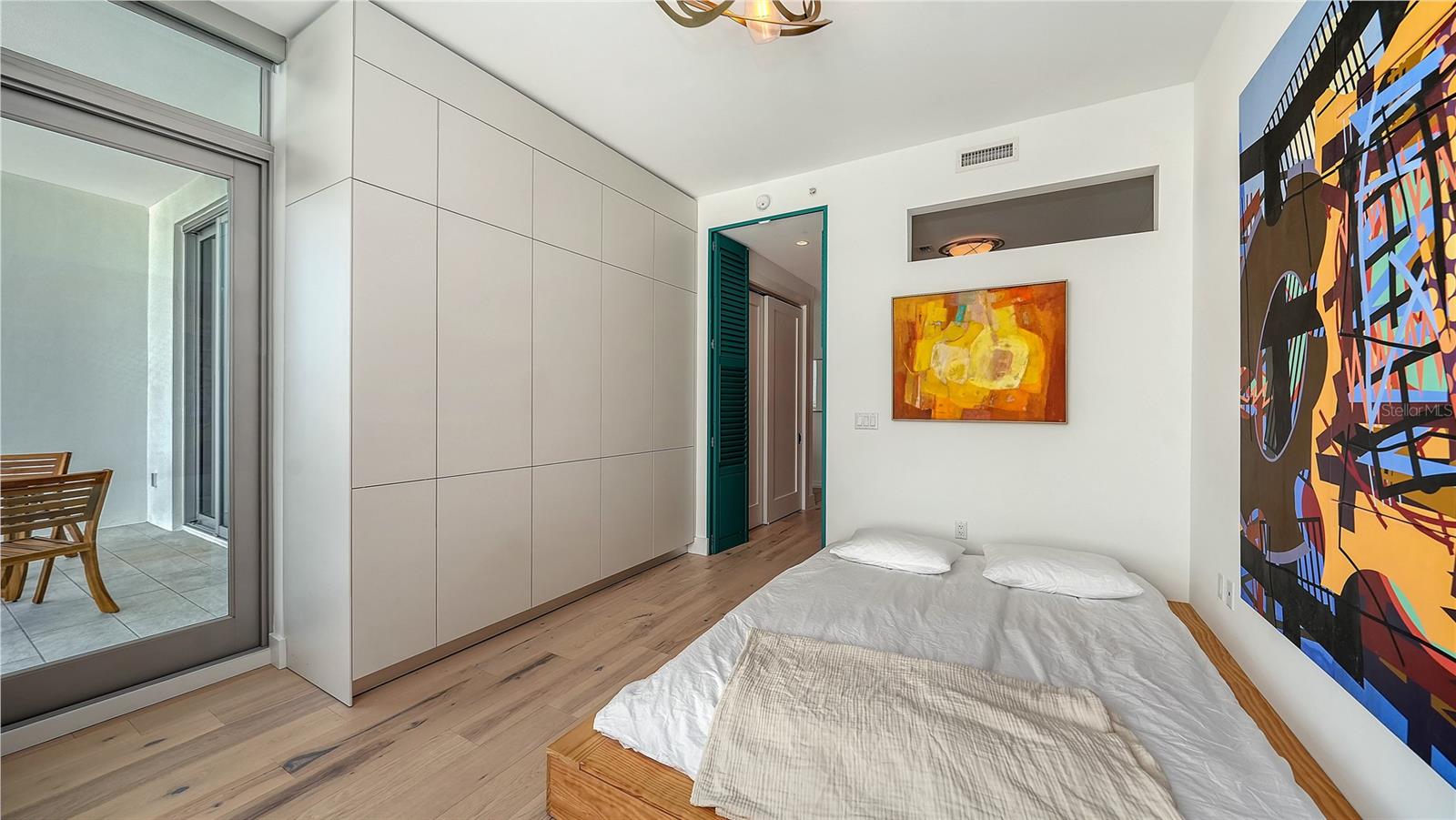 Image 29 of 55 For 111 Pineapple Avenue 1103