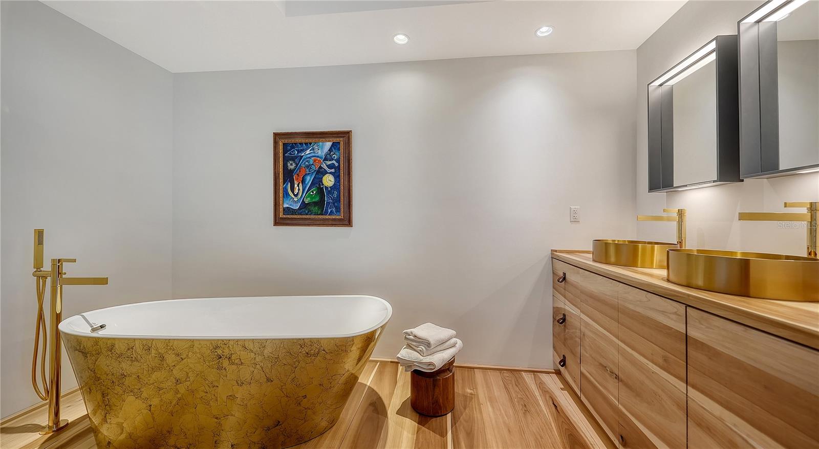 Image 32 of 55 For 111 Pineapple Avenue 1103