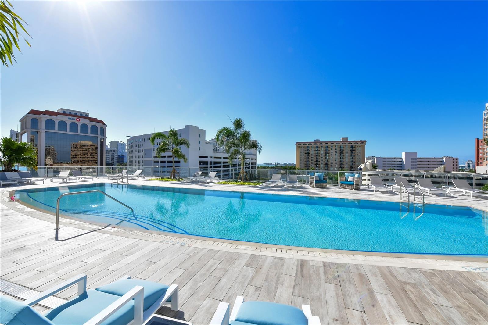 Image 39 of 55 For 111 Pineapple Avenue 1103