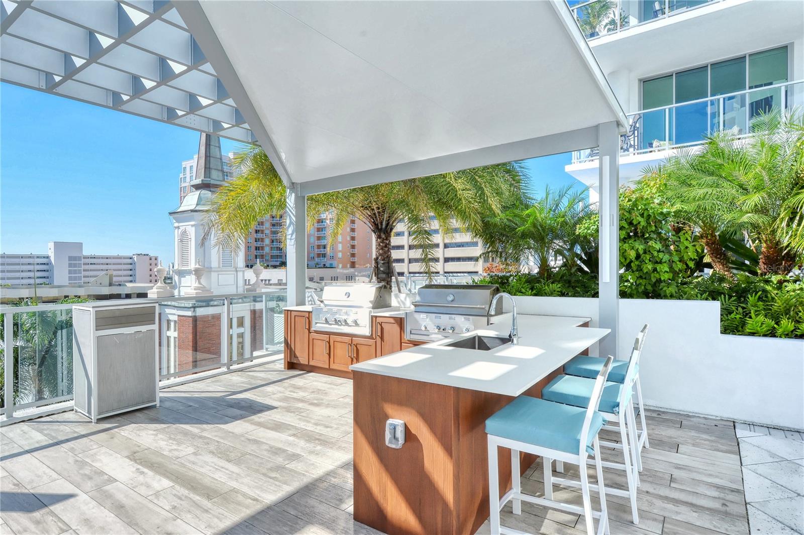 Image 44 of 55 For 111 Pineapple Avenue 1103