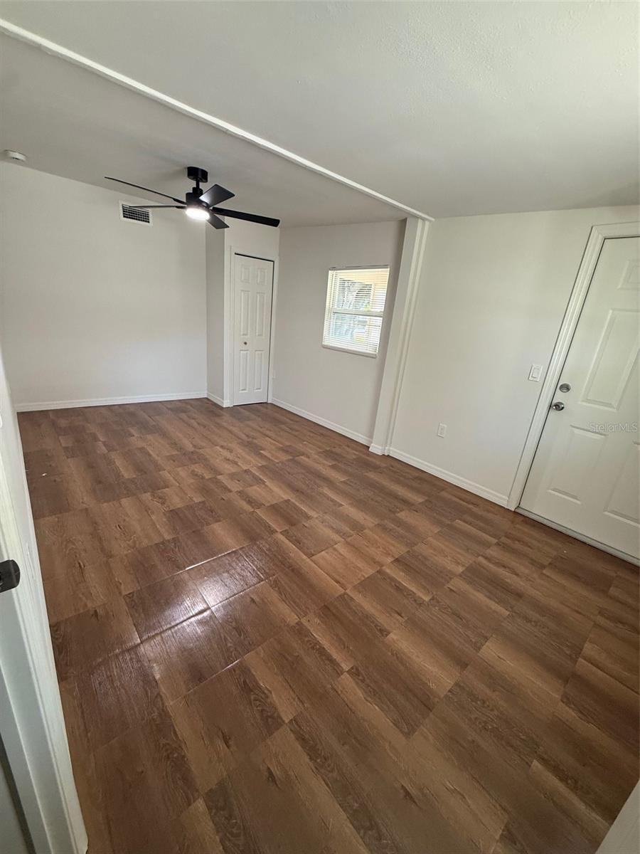 Image 12 of 15 For 1207 30th Avenue E