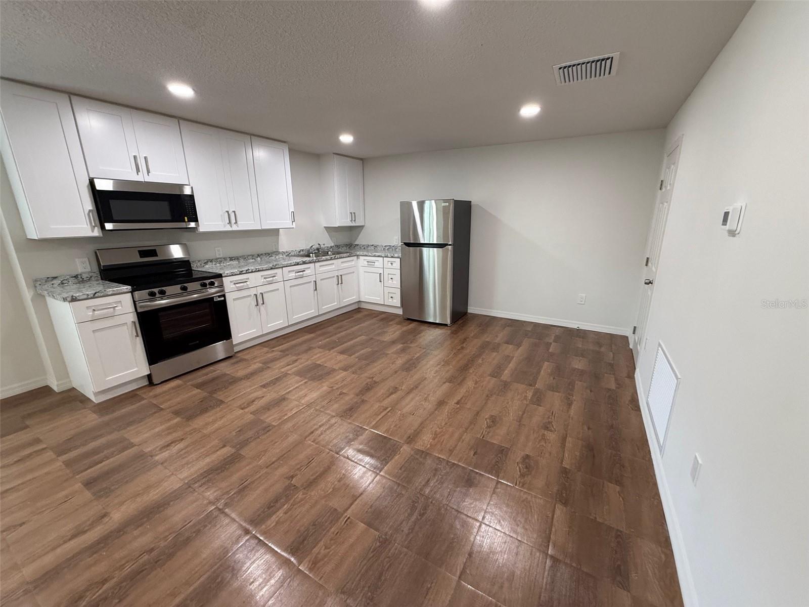 Image 2 of 15 For 1207 30th Avenue E