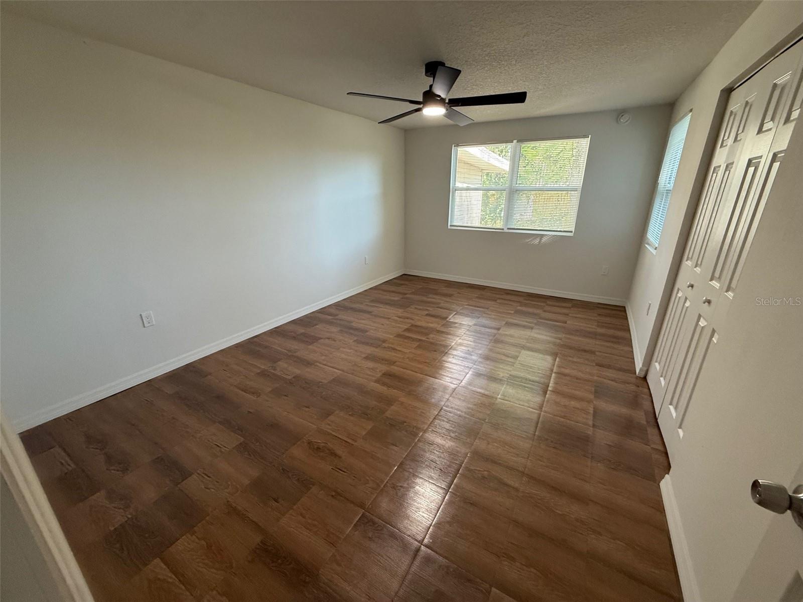 Image 6 of 15 For 1207 30th Avenue E