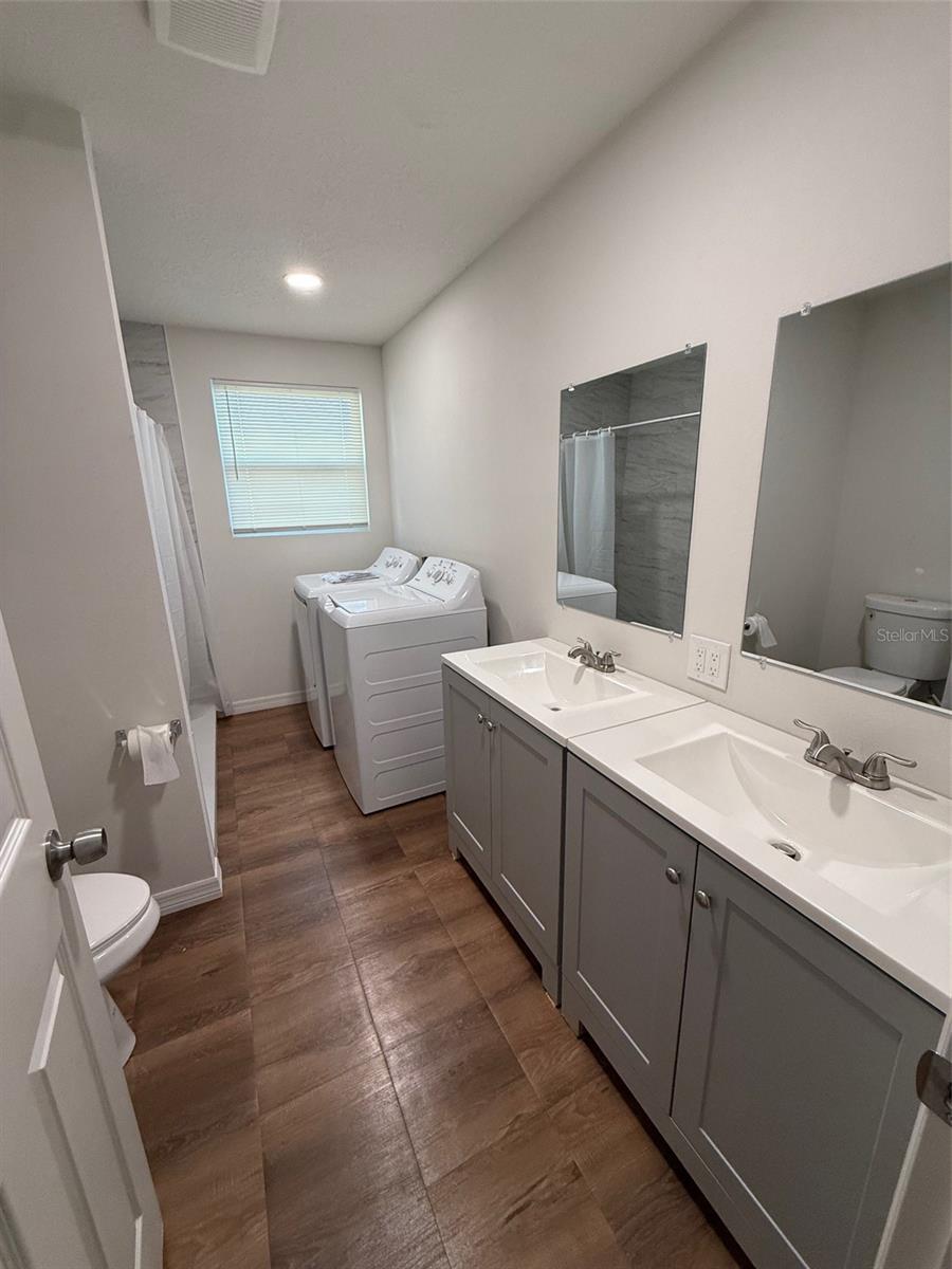 Image 7 of 15 For 1207 30th Avenue E