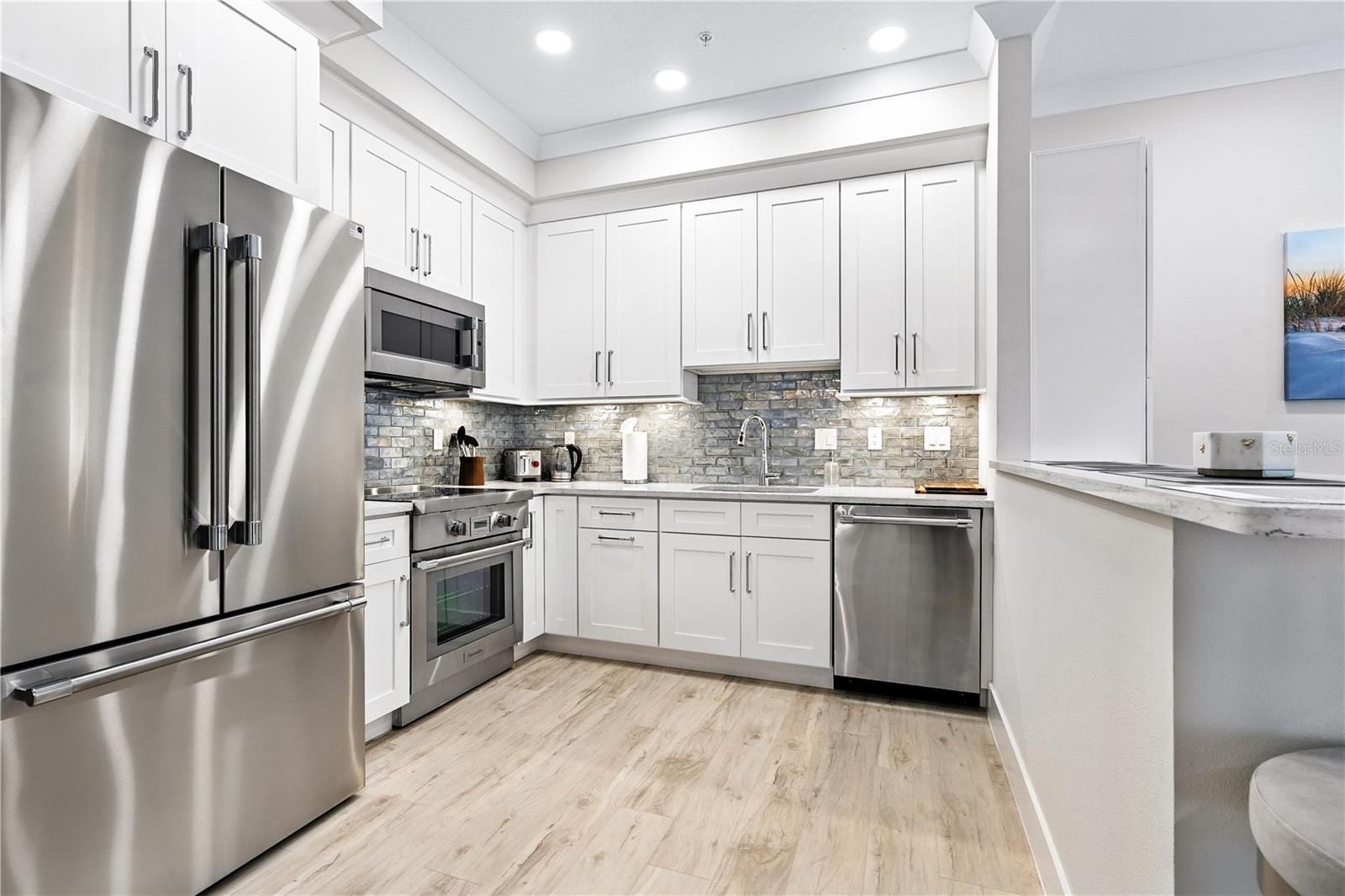 Image 11 of 32 For 1234 15th Street 102