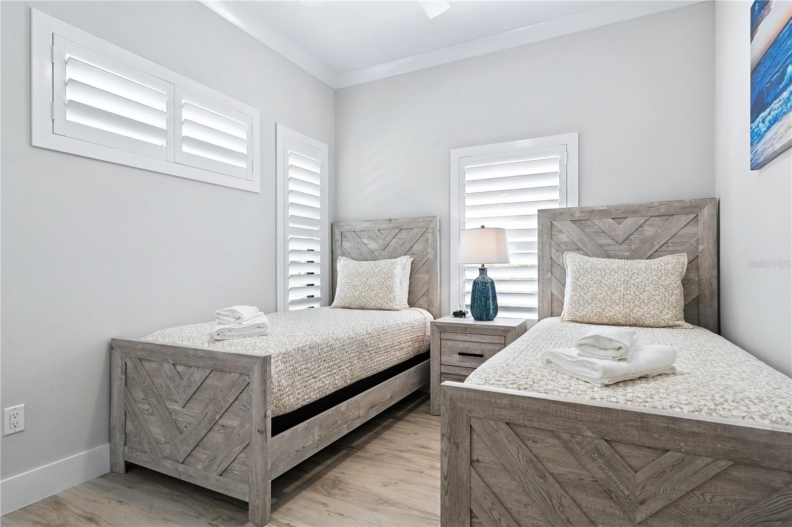 Image 23 of 32 For 1234 15th Street 102