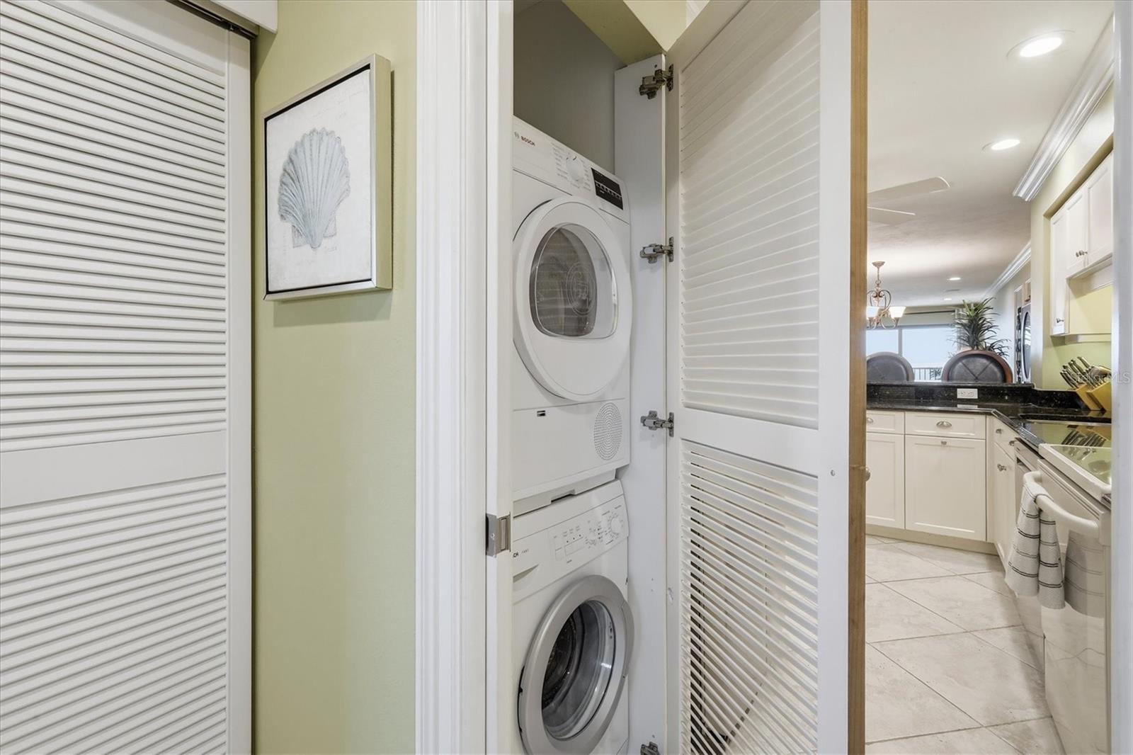 Image 29 of 53 For 5393 Gulf Of Mexico Drive 211