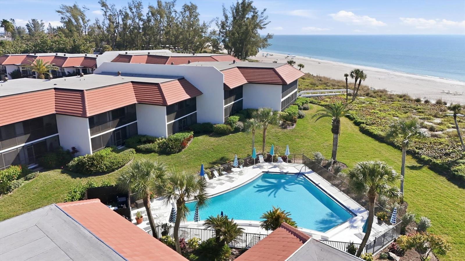 Image 49 of 53 For 5393 Gulf Of Mexico Drive 211