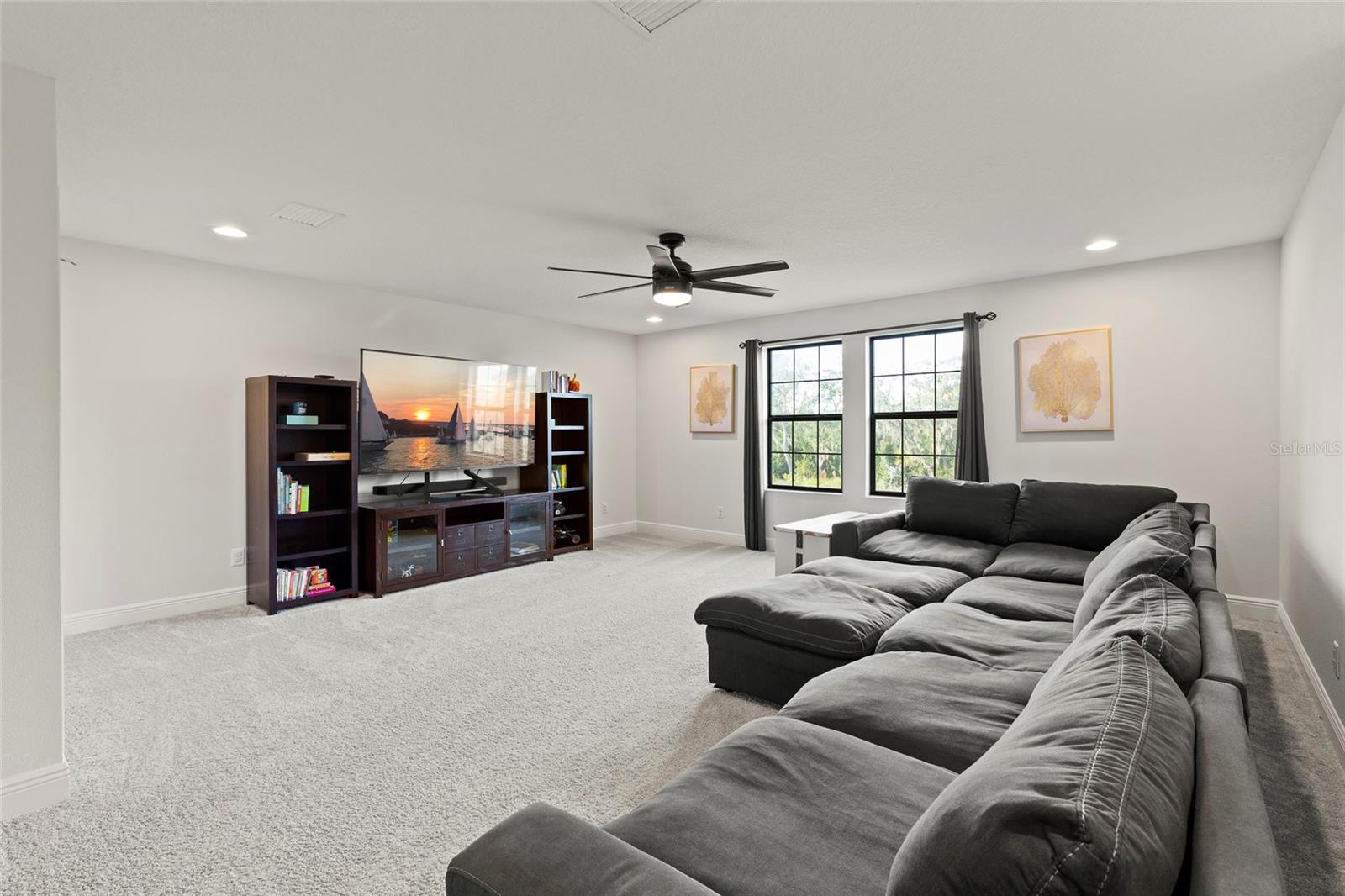 Image 16 of 47 For 9125 Warm Springs Circle