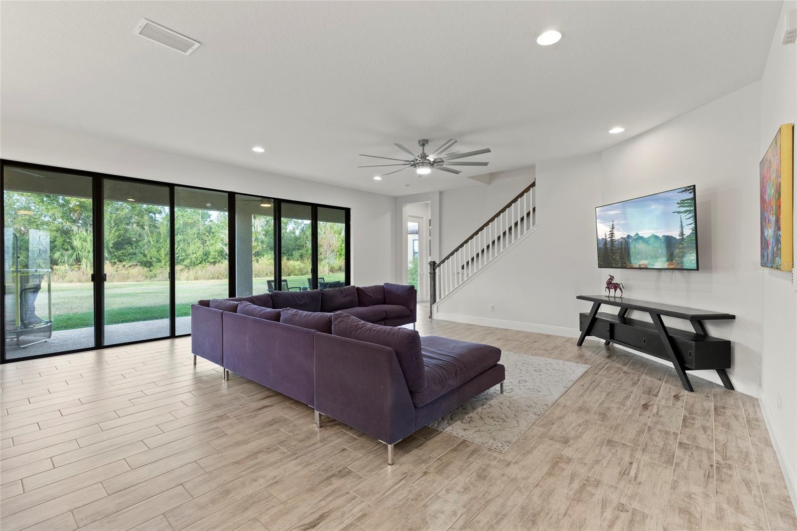 Image 5 of 47 For 9125 Warm Springs Circle