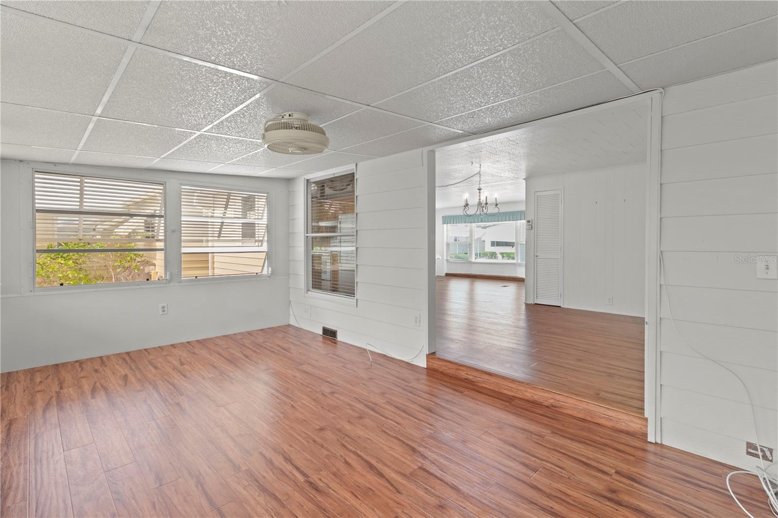 Image 27 of 44 For 2107 Palma Sola Boulevard 84