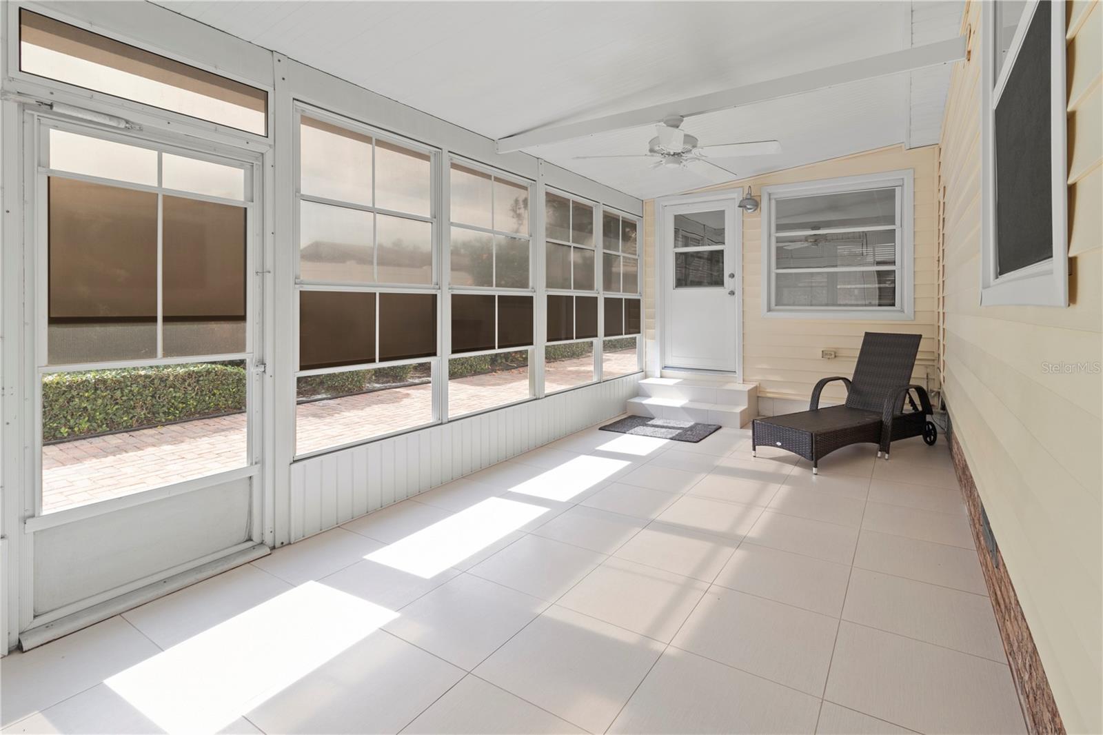 Image 30 of 44 For 2107 Palma Sola Boulevard 84