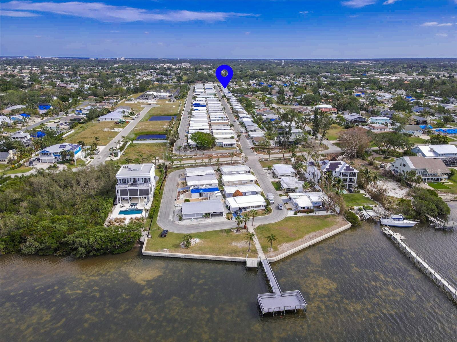 Image 39 of 44 For 2107 Palma Sola Boulevard 84