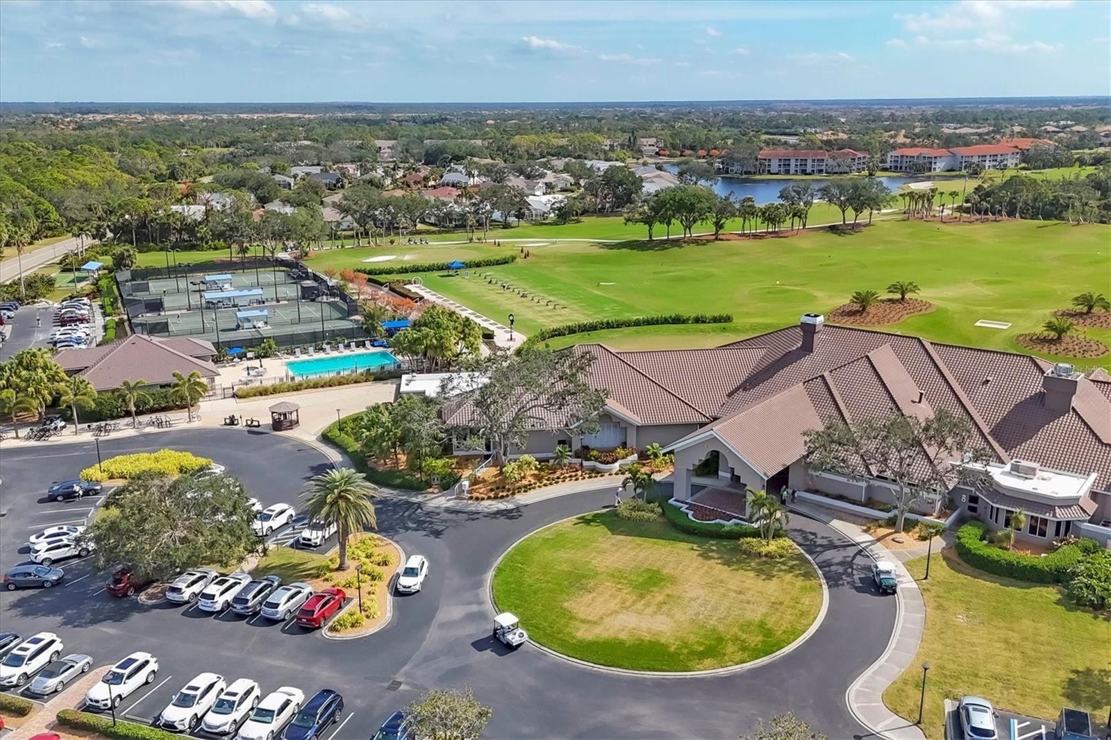 Image 42 of 73 For 8942 Olde Hickory Avenue