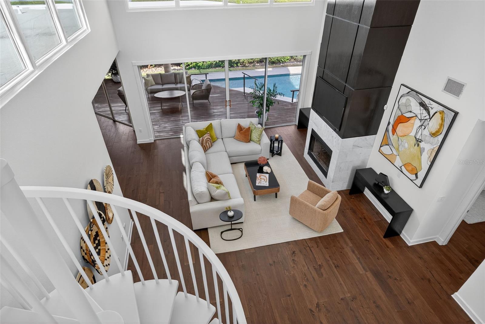 Image 46 of 82 For 3488 Mistletoe Lane