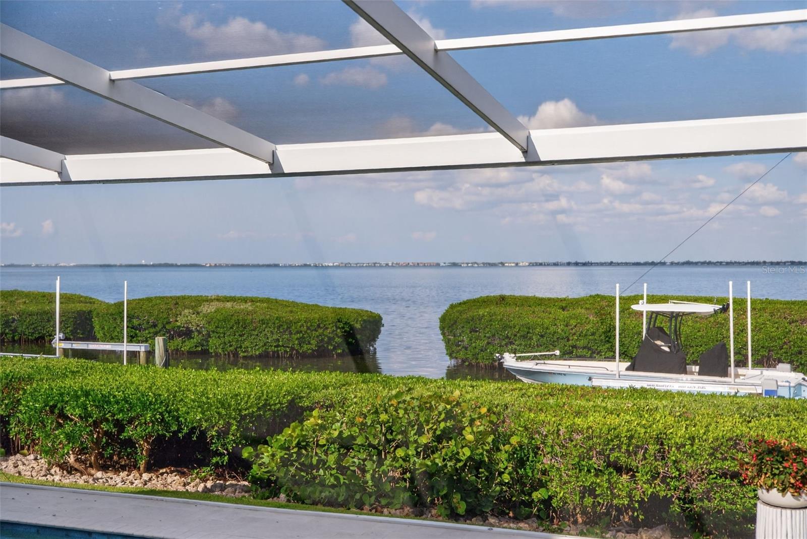 Image 58 of 82 For 3488 Mistletoe Lane