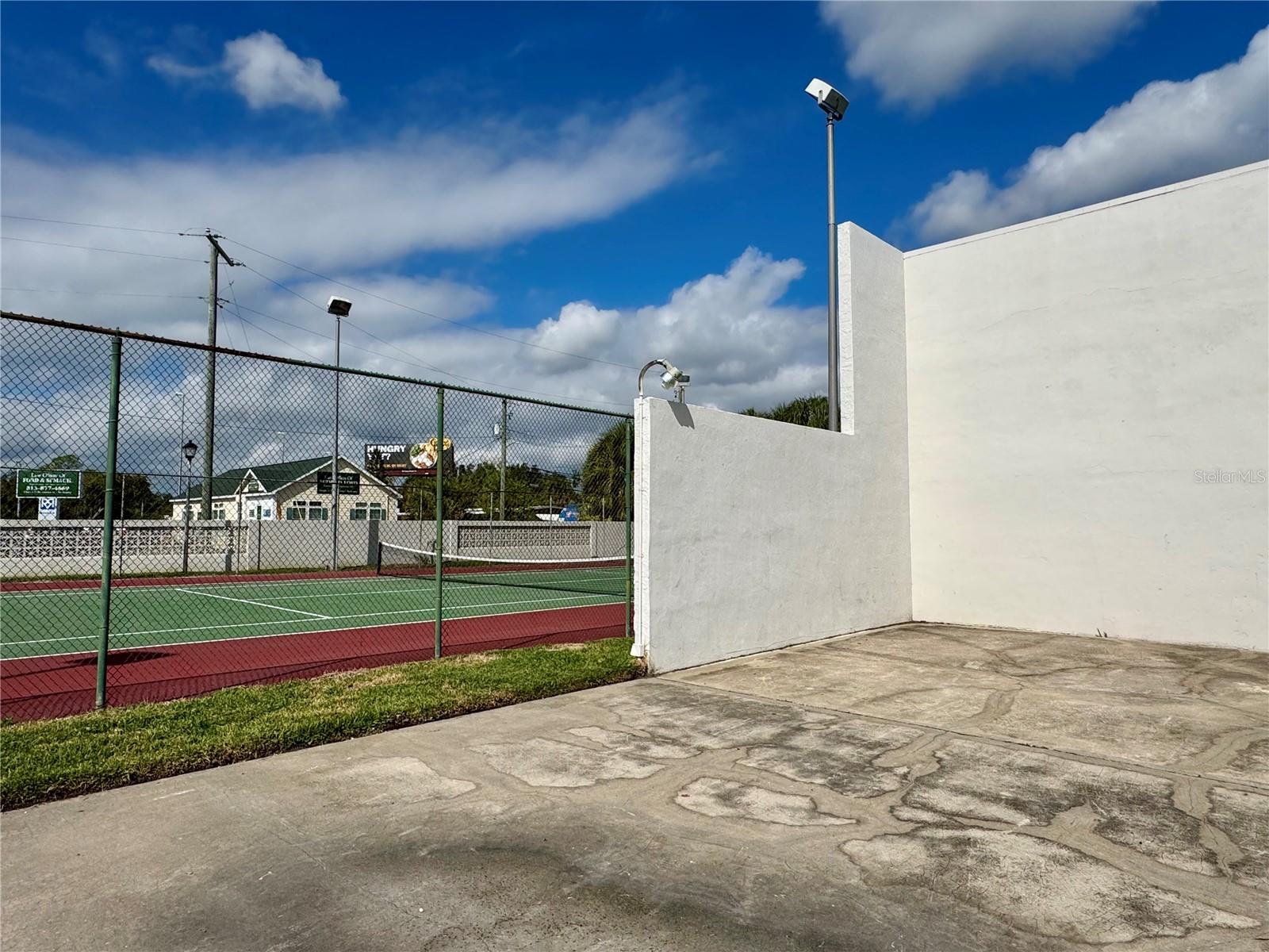 Image 37 of 48 For 9205 Tudor Drive C208