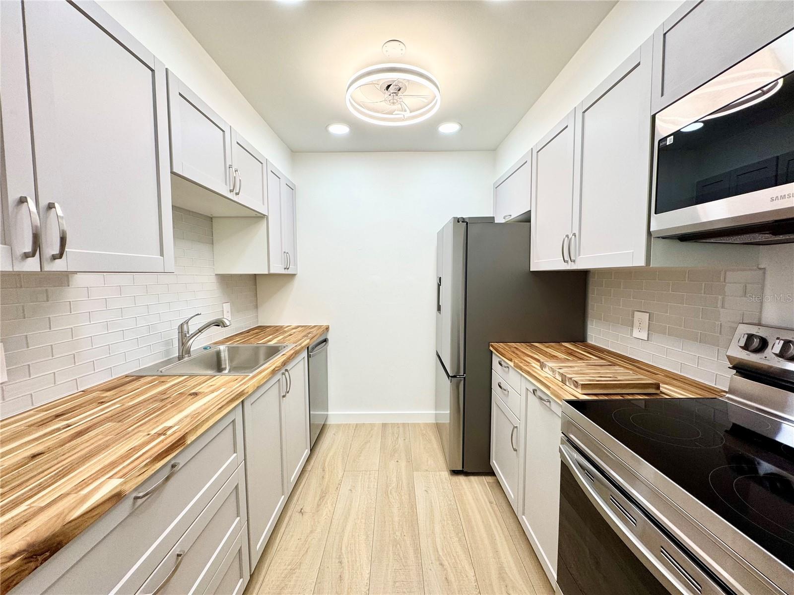 Image 7 of 48 For 9205 Tudor Drive C208