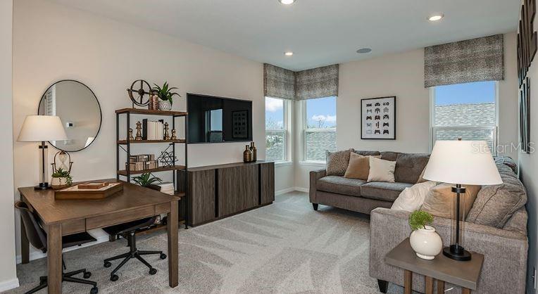 Image 14 of 31 For 7013 Foxboro Way