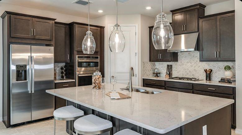 Image 5 of 31 For 7013 Foxboro Way