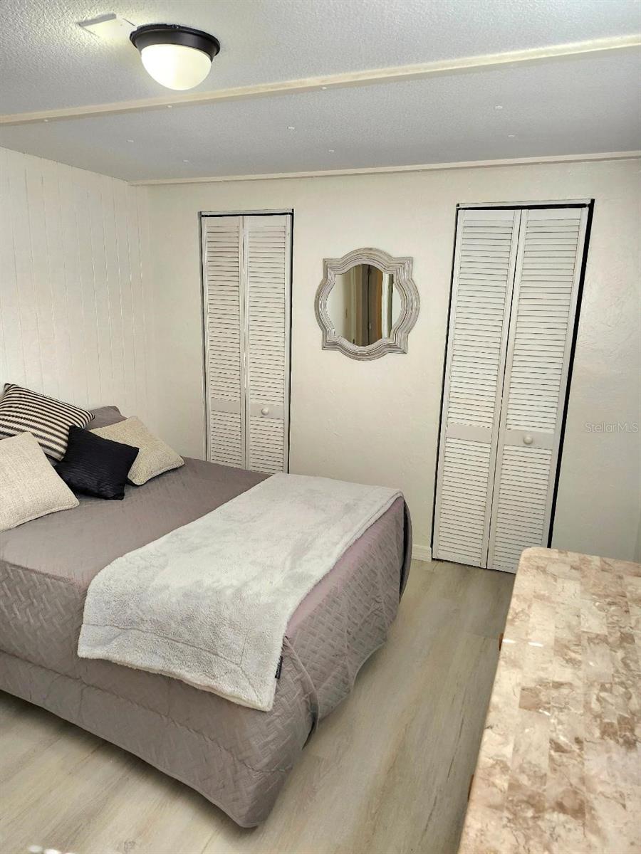 Image 18 of 48 For 6505 Kansas Street