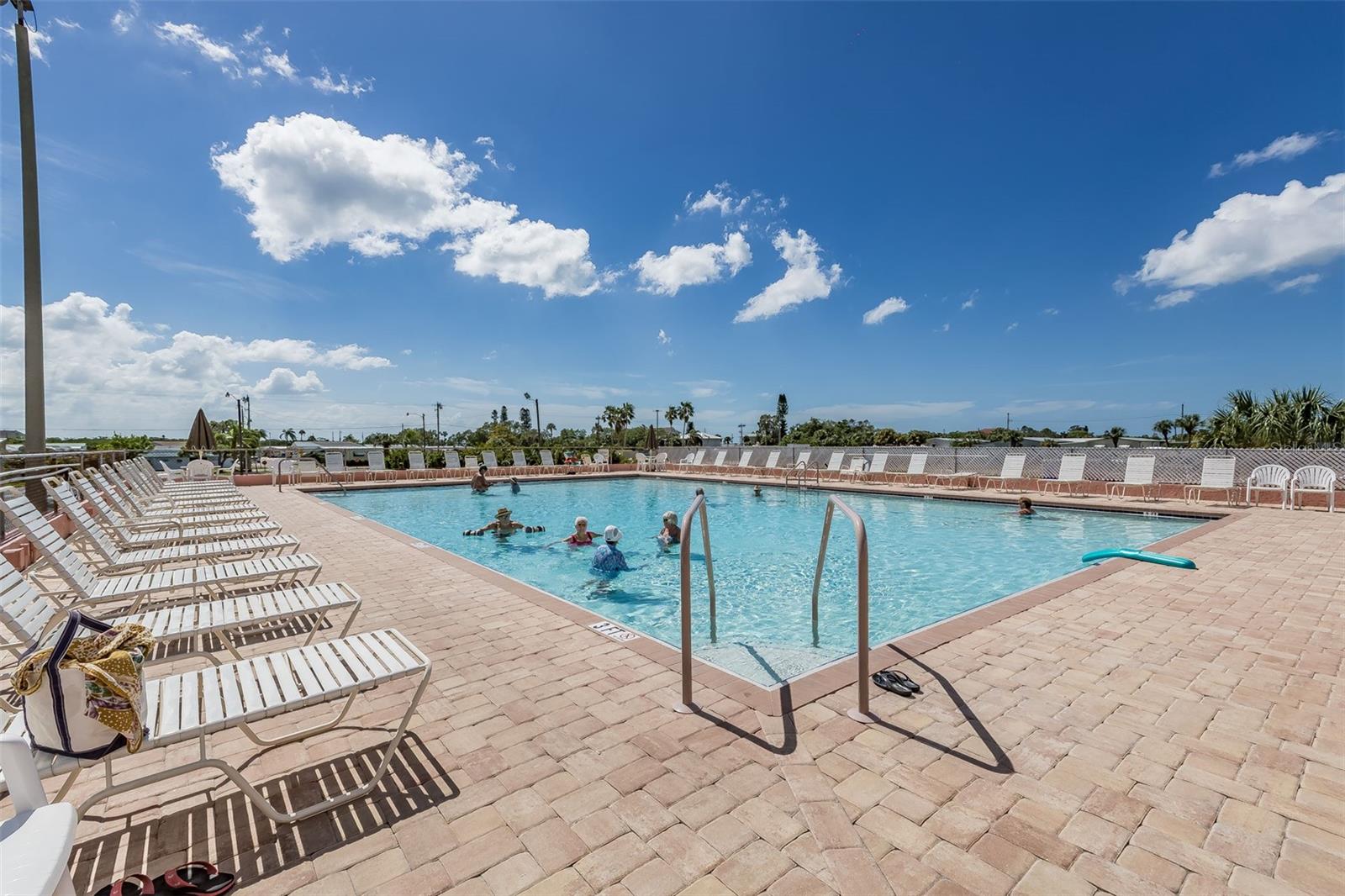 Image 37 of 48 For 6505 Kansas Street