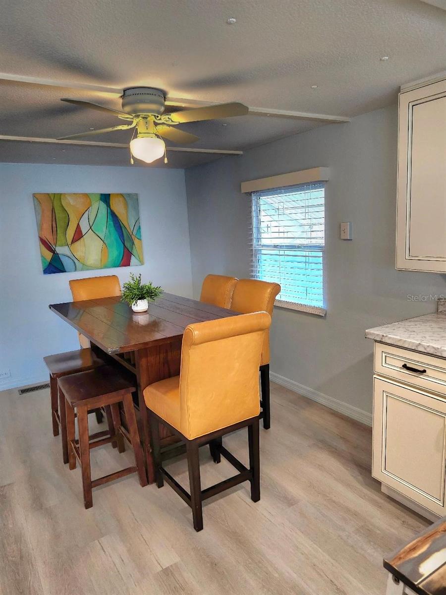 Image 6 of 48 For 6505 Kansas Street