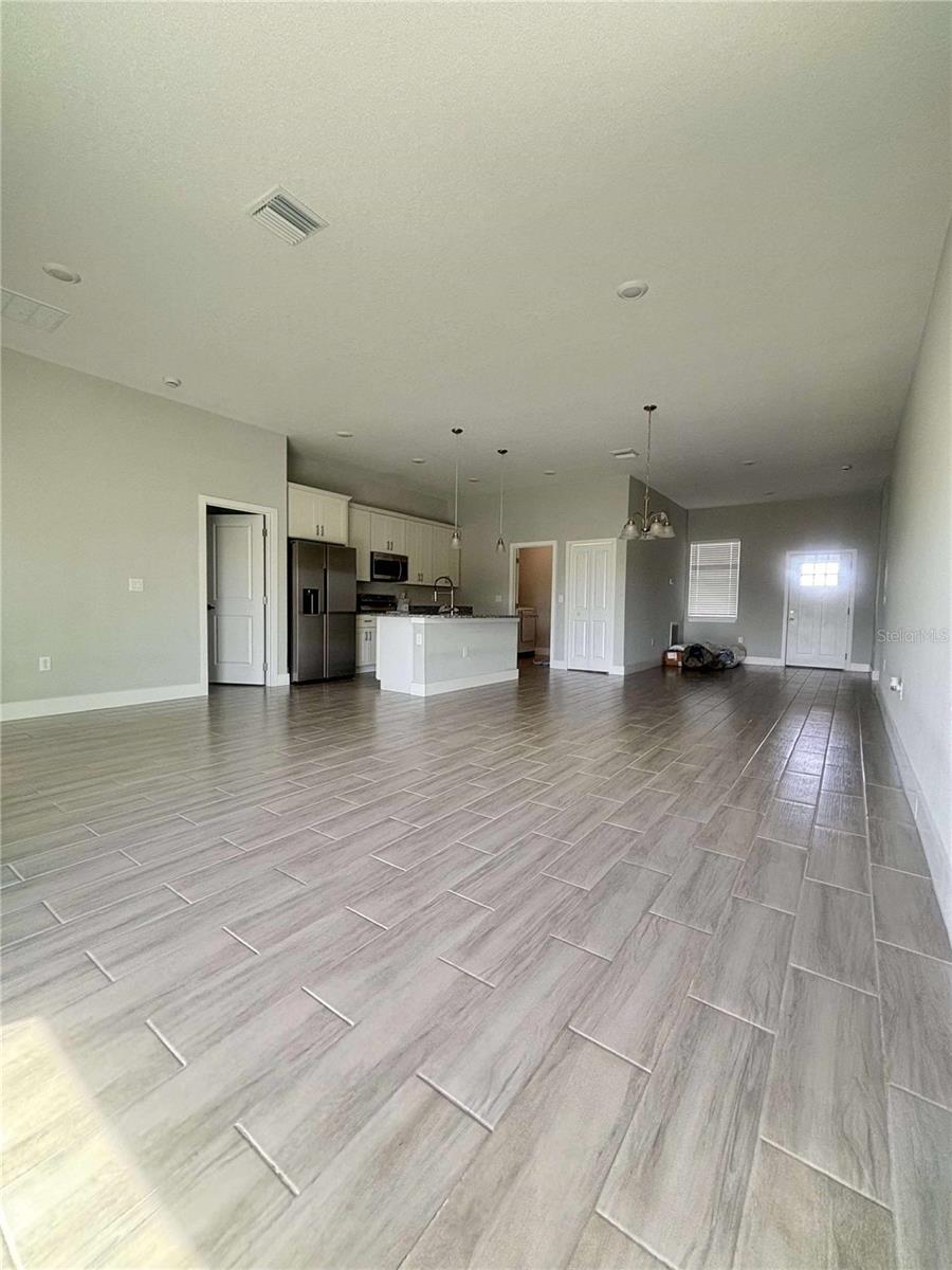 Image 2 of 27 For 17 Cleat Court