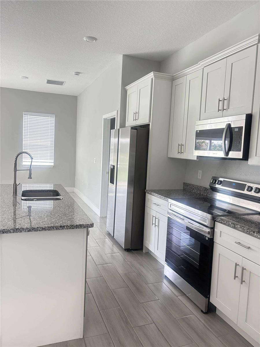 Image 3 of 27 For 17 Cleat Court