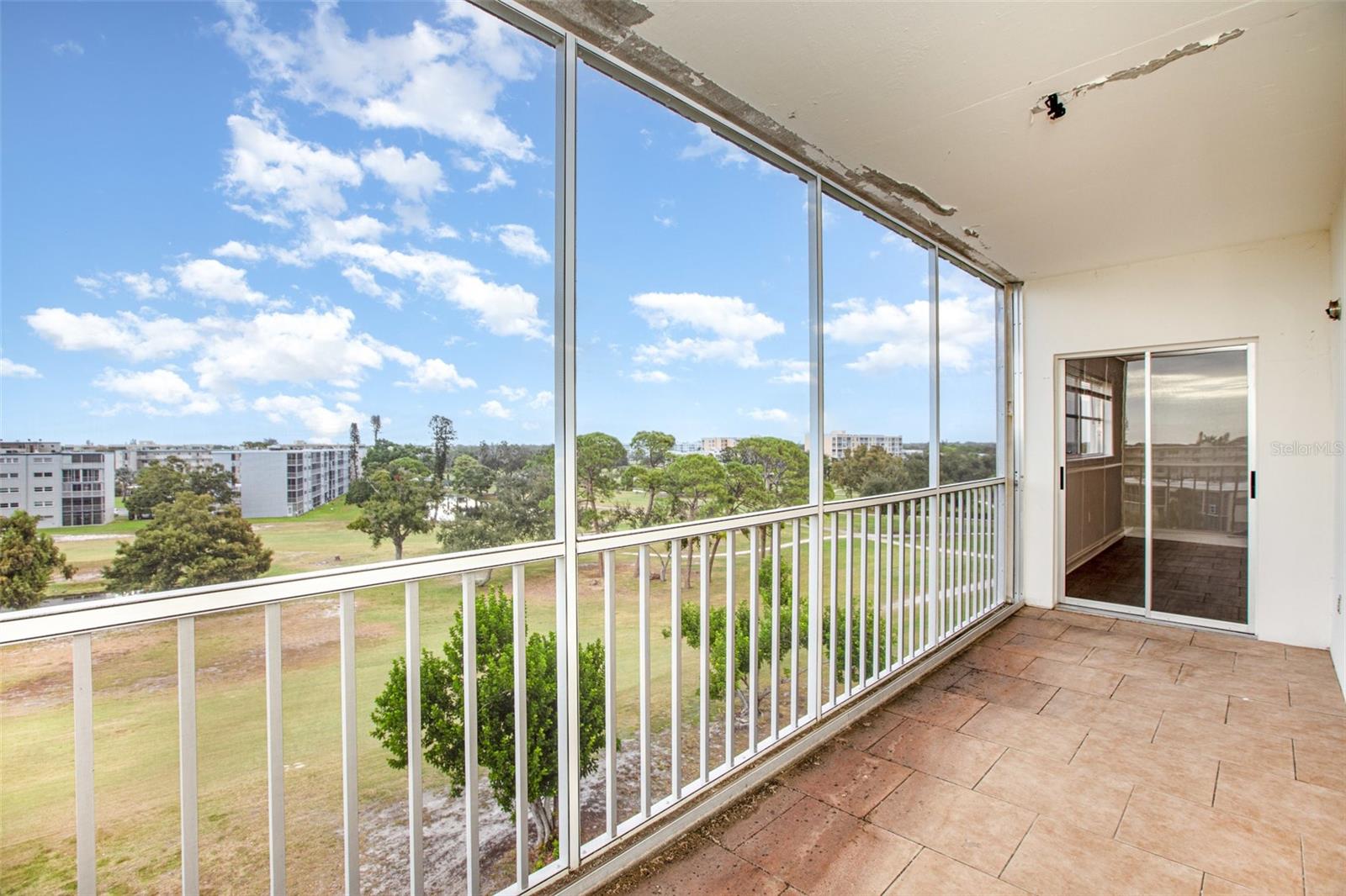 Image 22 of 36 For 4240 Ironwood Circle 601a-a