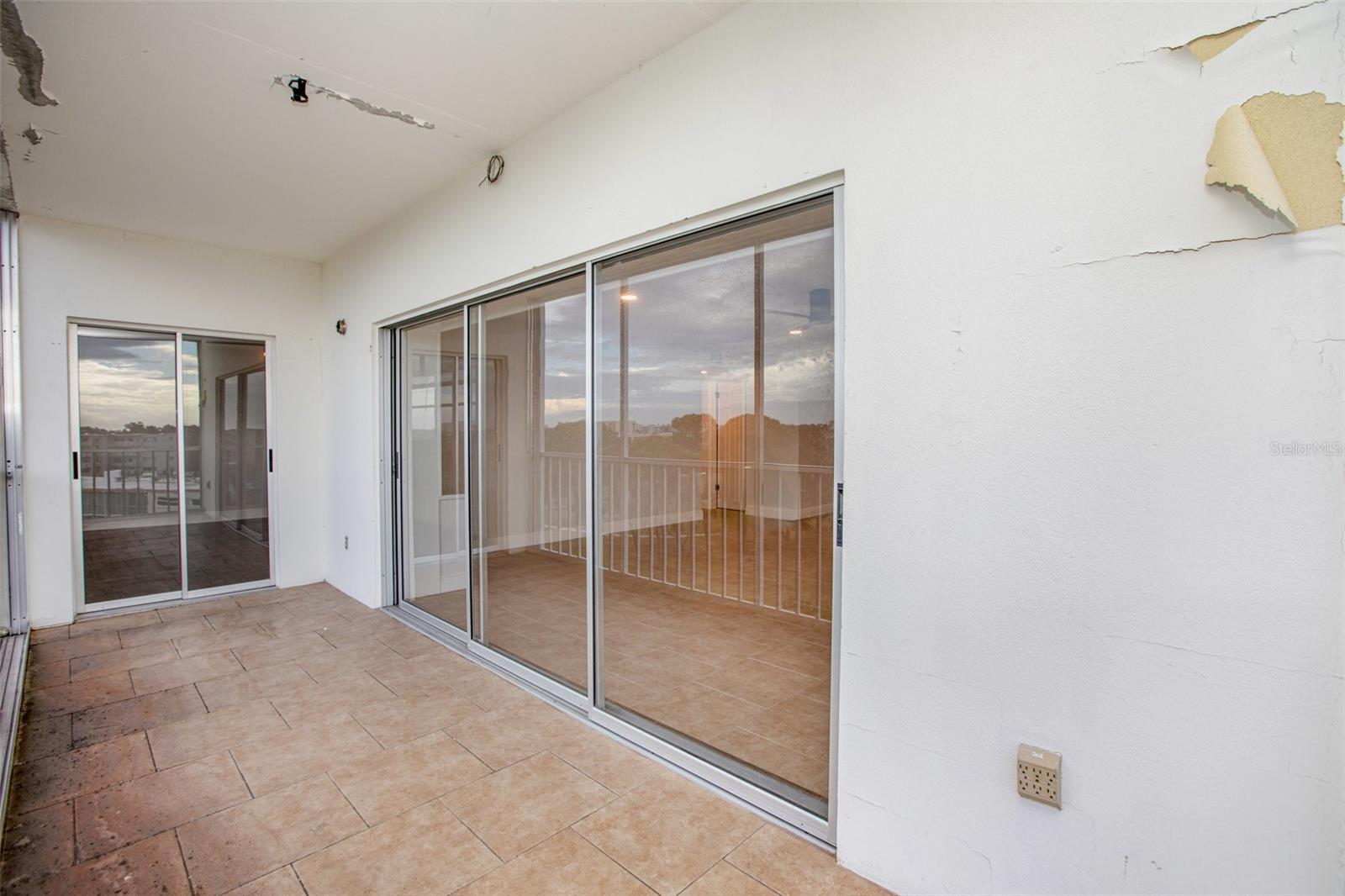 Image 23 of 36 For 4240 Ironwood Circle 601a-a