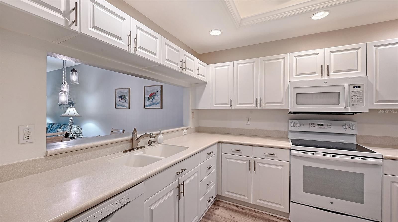 Image 16 of 58 For 8750 Olde Hickory Avenue 9109