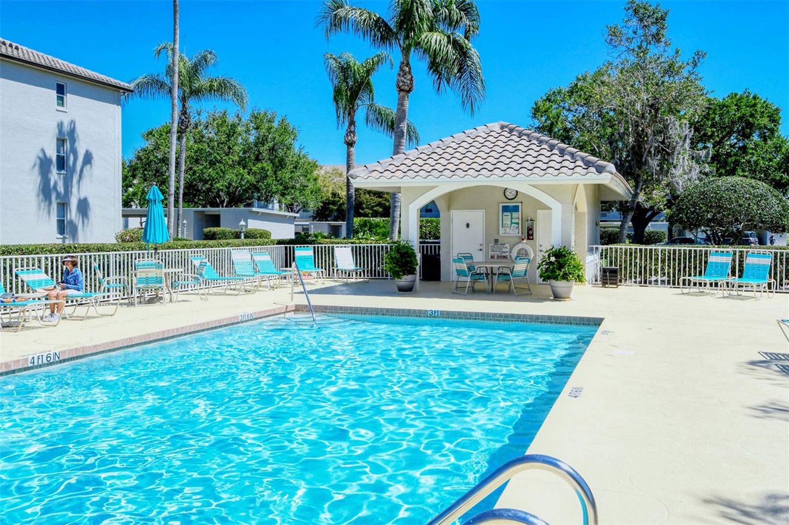 Image 31 of 58 For 8750 Olde Hickory Avenue 9109