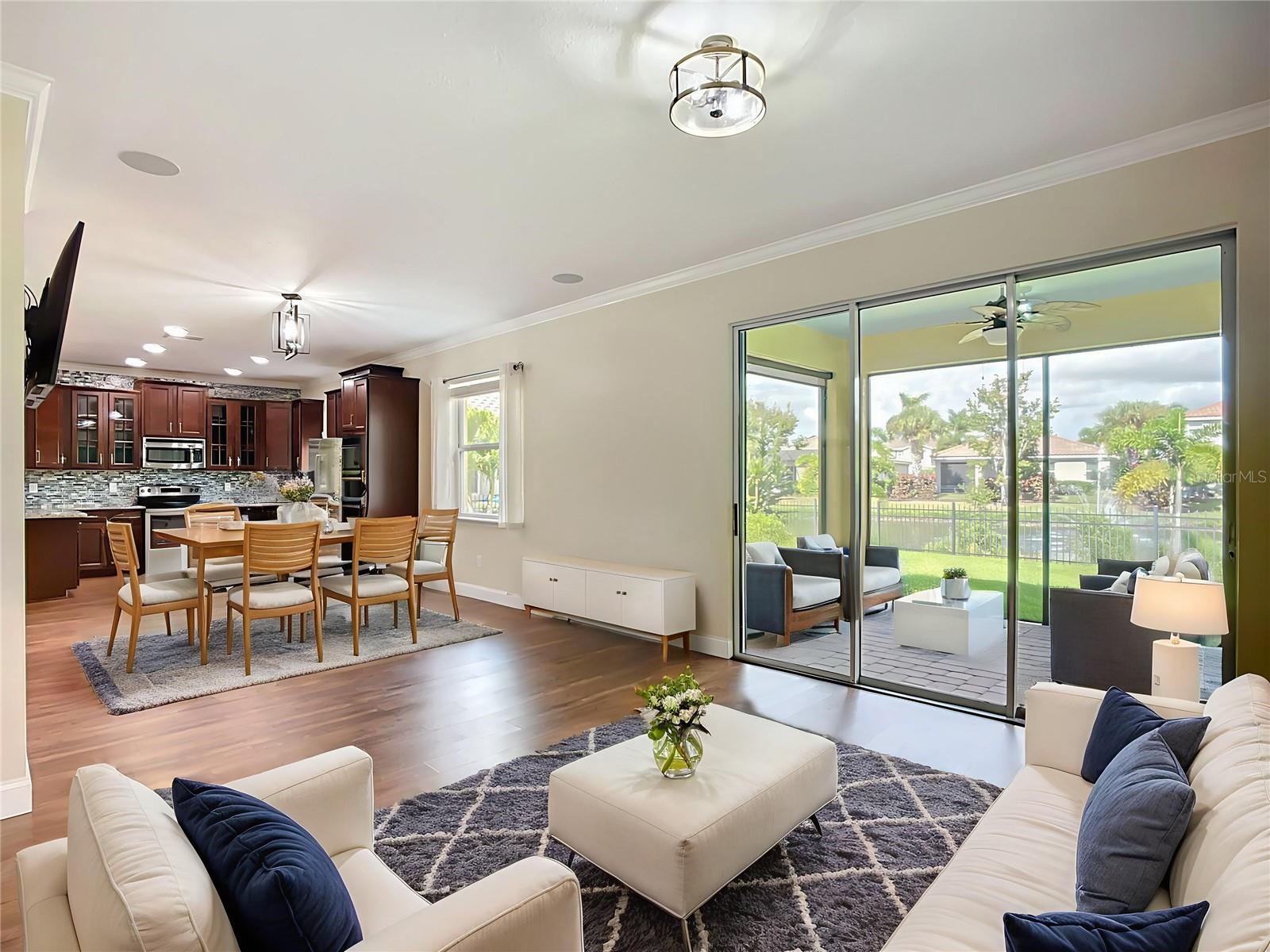 Image 5 of 25 For 5522 Cartagena Drive