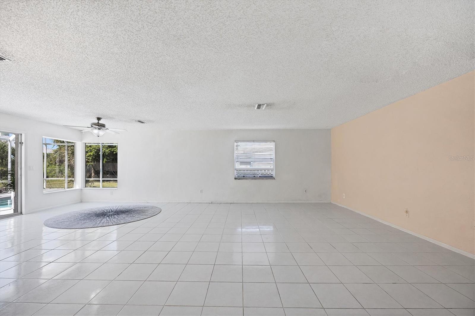 Image 10 of 43 For 2321 Goya Drive