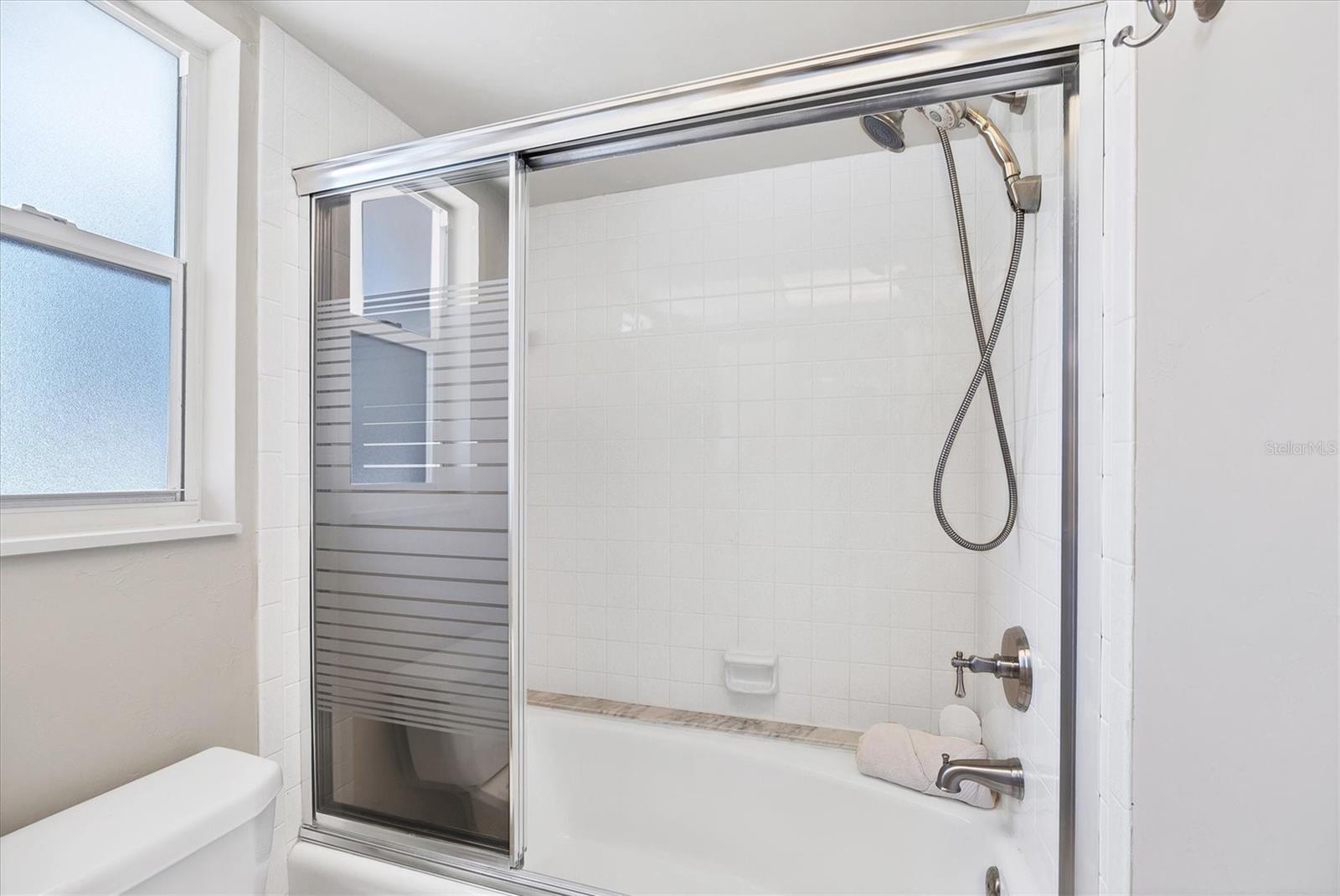 Image 24 of 43 For 2321 Goya Drive