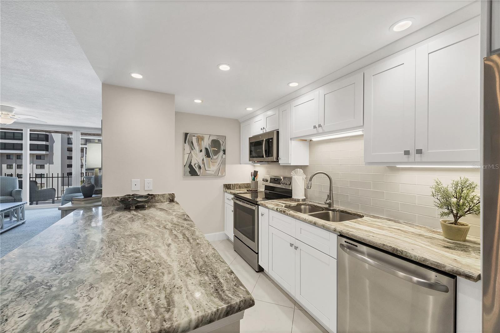 Image 14 of 46 For 1212 Benjamin Franklin Drive 508