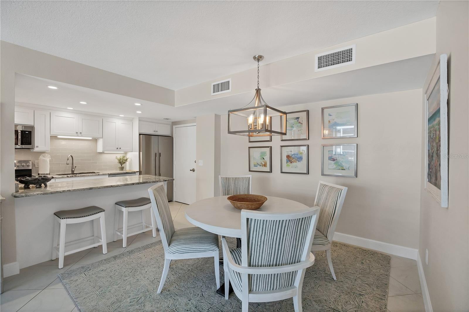 Image 18 of 46 For 1212 Benjamin Franklin Drive 508