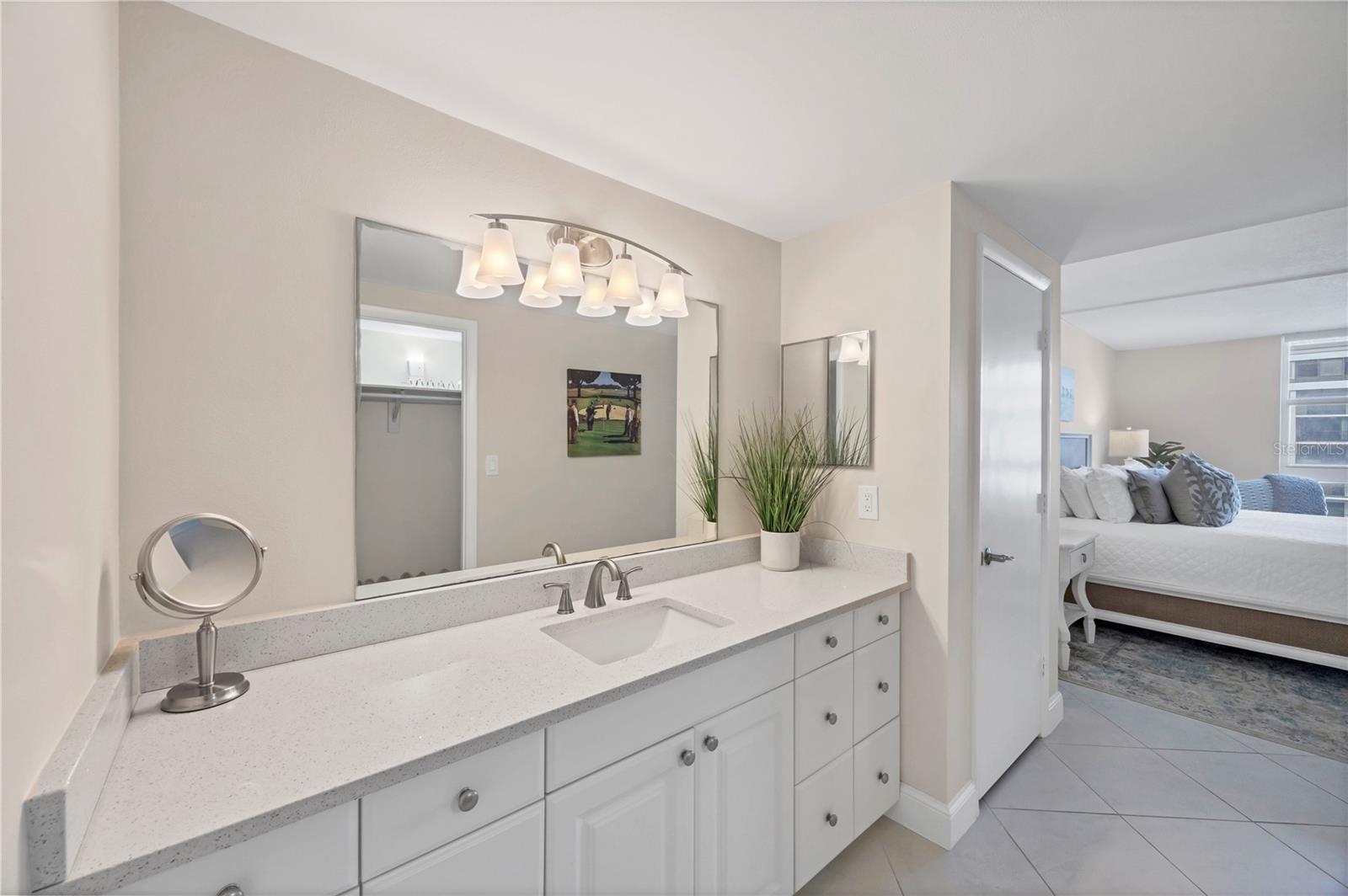 Image 22 of 46 For 1212 Benjamin Franklin Drive 508